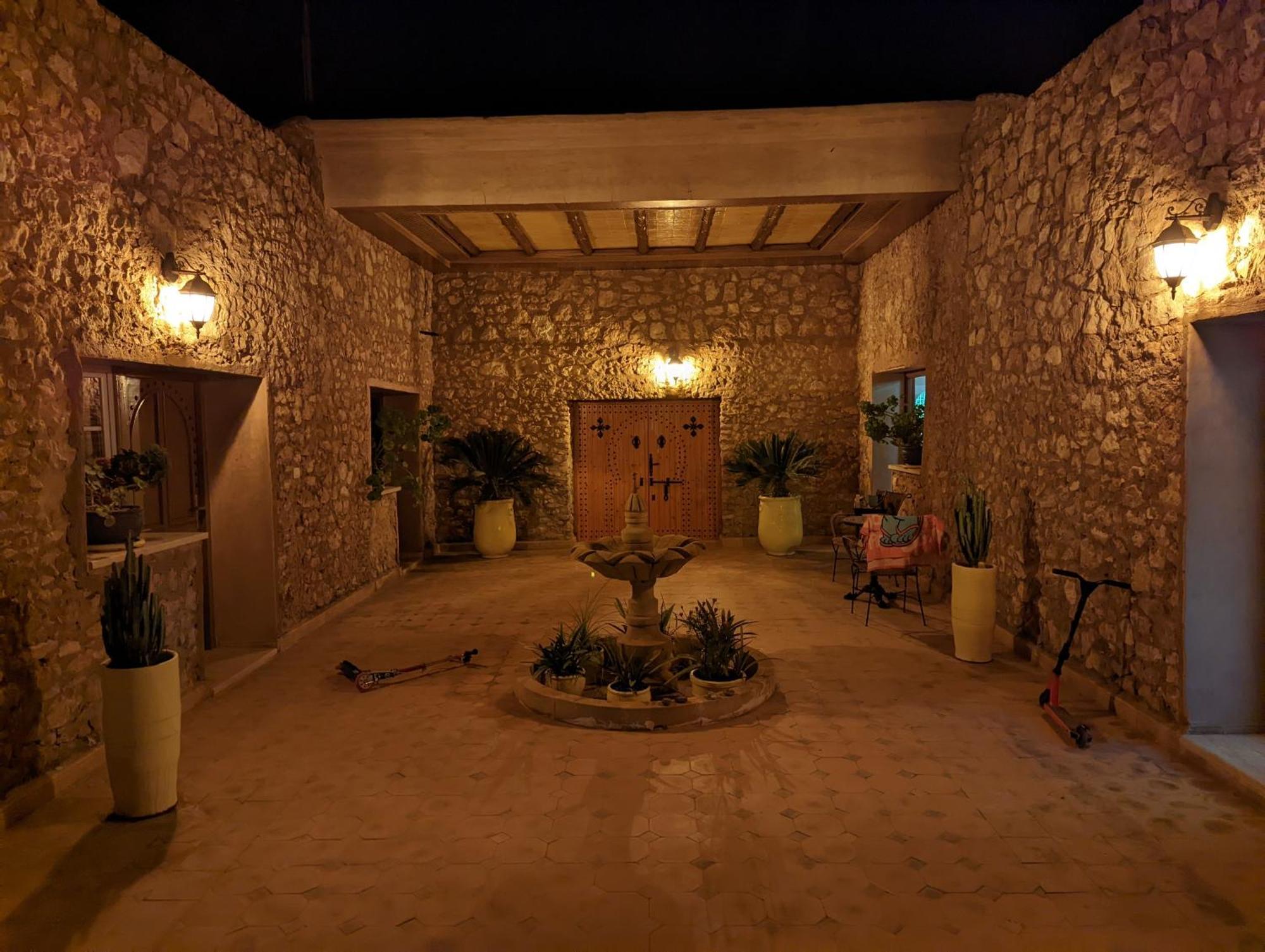 Dar Beynana Otel Sidi Bibi Dış mekan fotoğraf